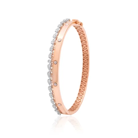 Every Day Elegance Diamond Bracelet For Your Daily Glam
