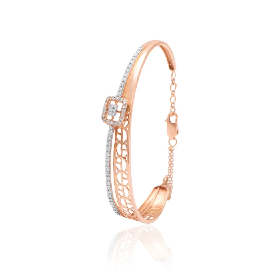 Her Favourite Diamond Bracelet 1 Her Favourite Diamond Bracelet